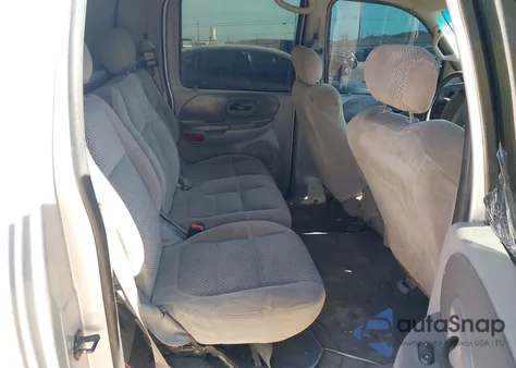 2001 Ford F-150 Harley-Davidson Edition/King Ranch Edition/Lariat/Xlt z USA, uszkodzony, nr VIN 1FTRW07L61KF49276